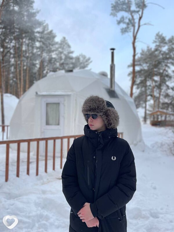 Данил, 19, Барнауле — анкета №3934162