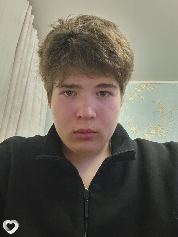 Никитос, 19, Челябинске — анкета №3934194