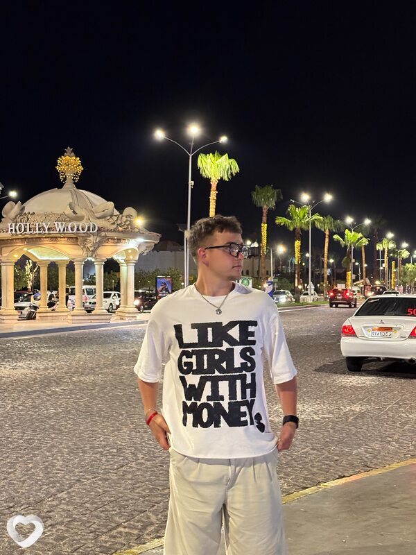 Иван, 22, Минске — анкета №3935052