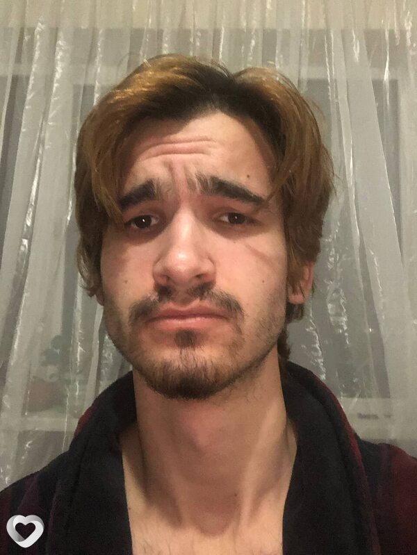 Віктор, 21, Черновцах — анкета №3935736
