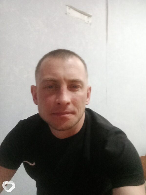 Юрий, 31, Шелехове — анкета №3935456