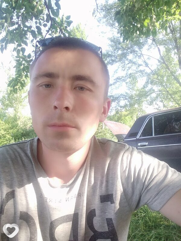 Євген, 30, Харькове — анкета №3936097