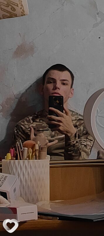 Евгений, 22, Свободном — анкета №3936162