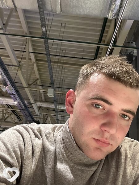 Дмитрий, 26, Артеме — анкета №3936374