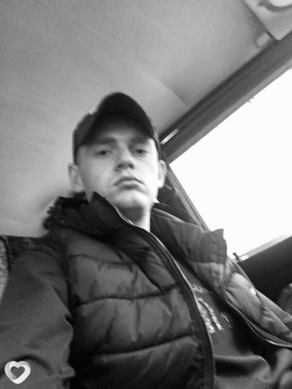 Дмитрий, 28, Барнауле — анкета №3936549