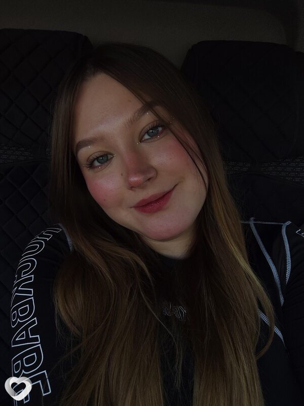 Снежана, 21, Москве — анкета №3936981