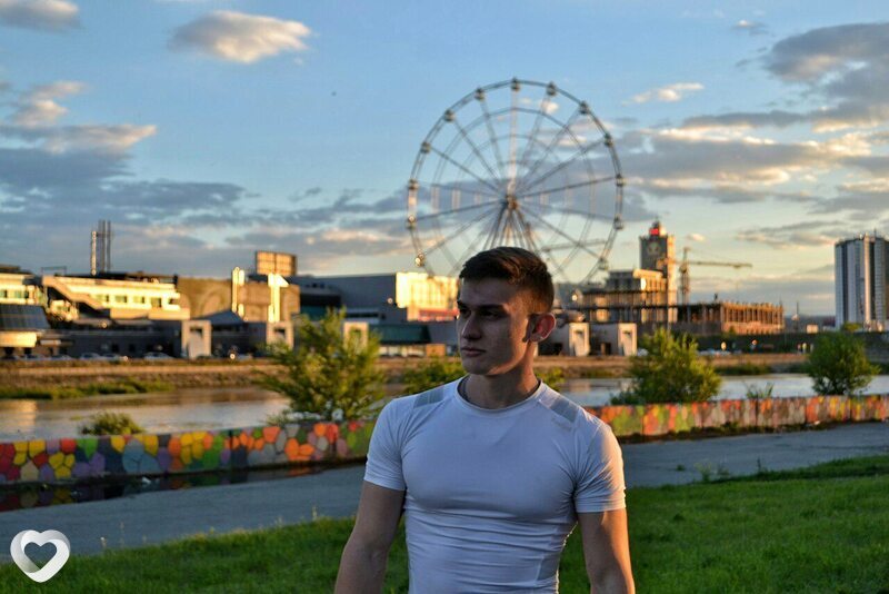 Михаил, 28, Санкт-Петербурге — анкета №3937652