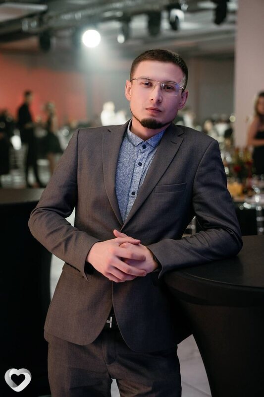 Роман, 24, Полтаве — анкета №3937557