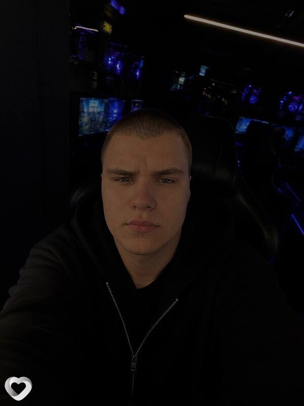 Кирилл, 20, Витебске — анкета №3937754