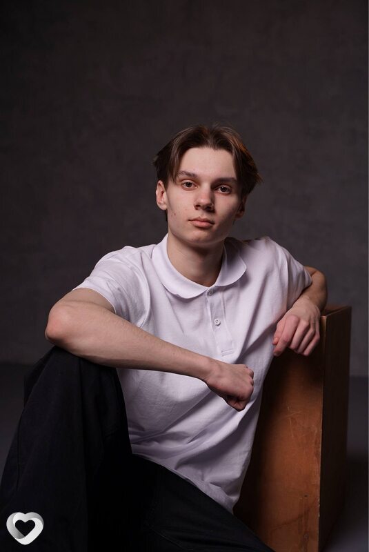 Паша, 18, Минске — анкета №3938602