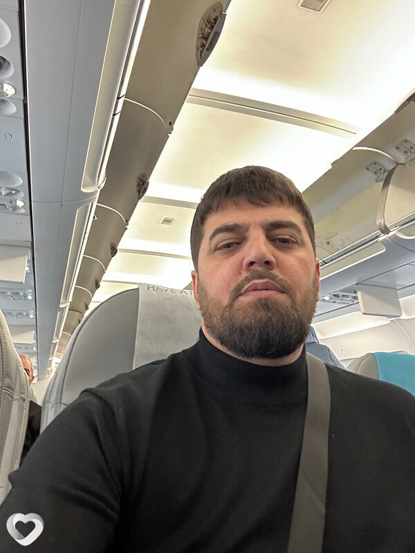 Алик, 32, Москве — анкета №3938625