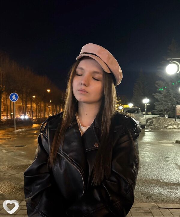 Rina, 19, Йошкар-Оле — анкета №3939604