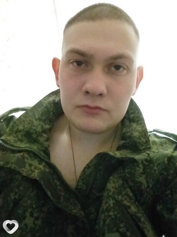 Александр, 20, Абакане — анкета №3939664