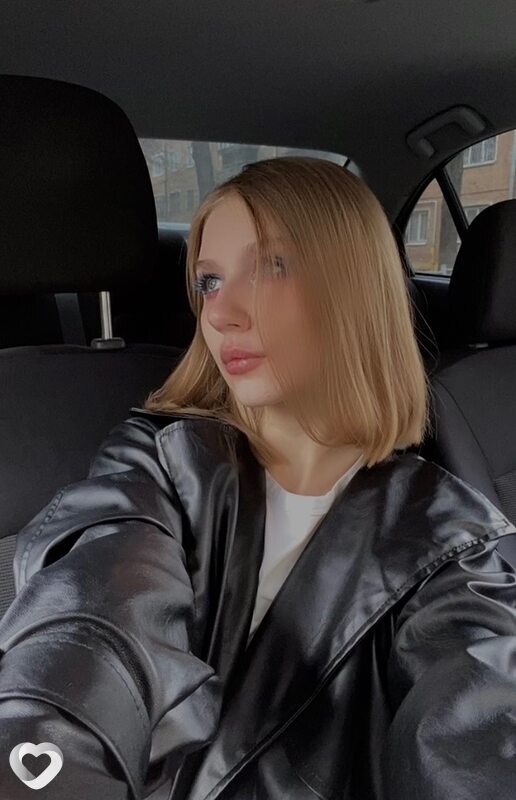 Виктория, 21, Екатеринбурге — анкета №3939987