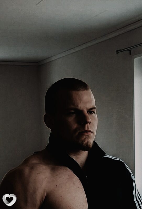 Данил, 22, Братске — анкета №3940689