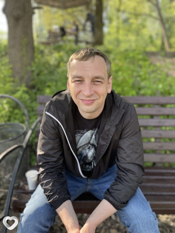 Артём, 40, Белгороде — анкета №3941080