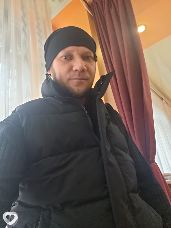 Максим, 41, Артеме — анкета №3941165