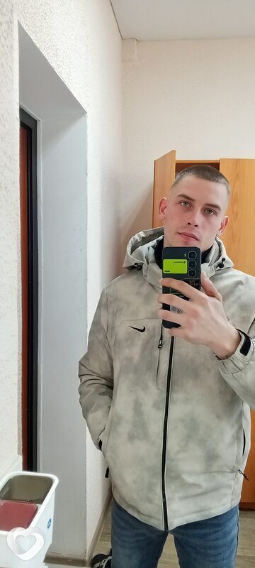Дима, 24, Хабаровске — анкета №3941353