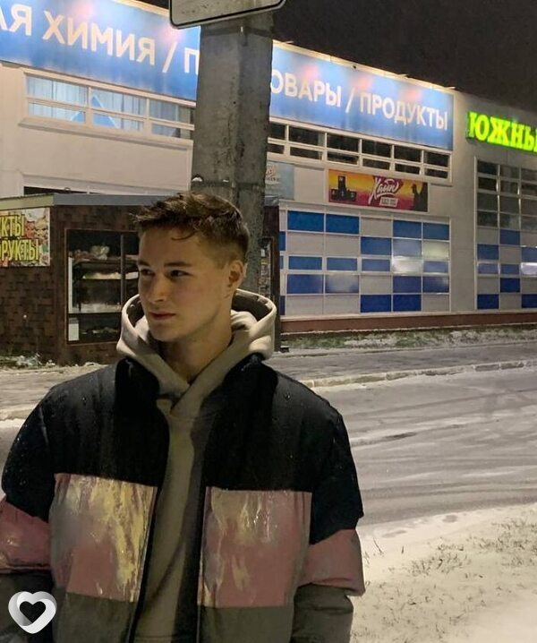 Глеб, 18, Сарапуле — анкета №3941770