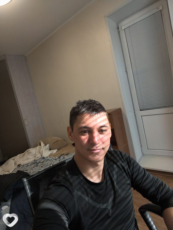 Олег, 29, Владивостоке — анкета №3941931