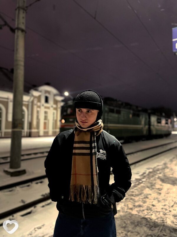 Даня, 21, Минске — анкета №3941876