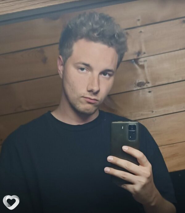 Андрей, 25, Новосибирске — анкета №3941736