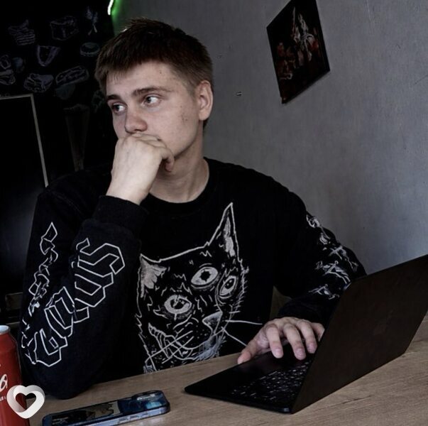 Денис, 22, Новосибирске — анкета №3942638