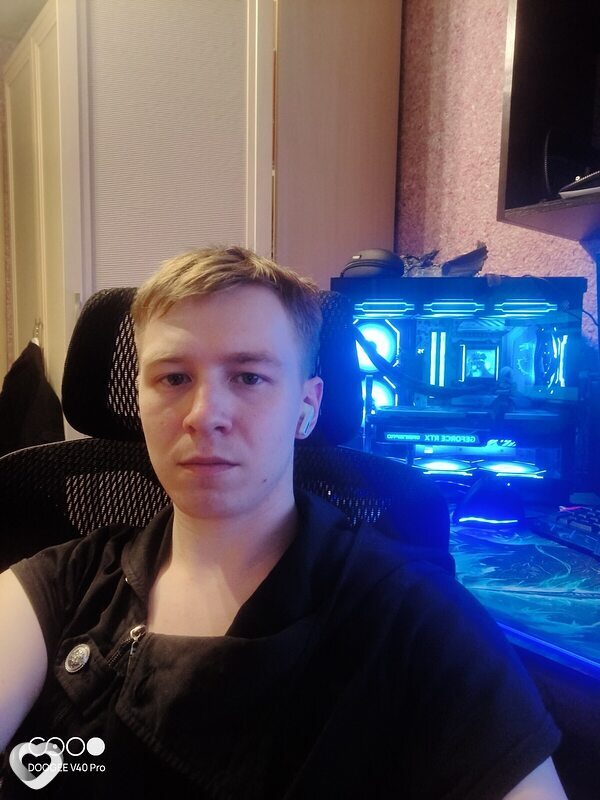 Николай, 25, Каменске-Уральском — анкета №3943997