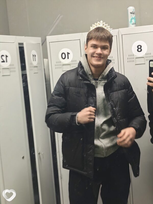 Миша, 20, Москве — анкета №3943822