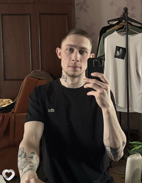 Иван, 22, Новосибирске — анкета №3944122