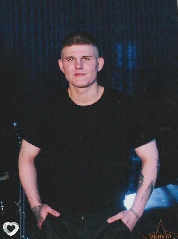 Максим, 22, Барнауле — анкета №3944664