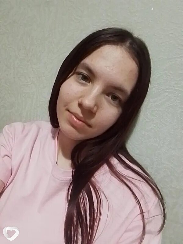 Арина, 19, Соликамске — анкета №3945183