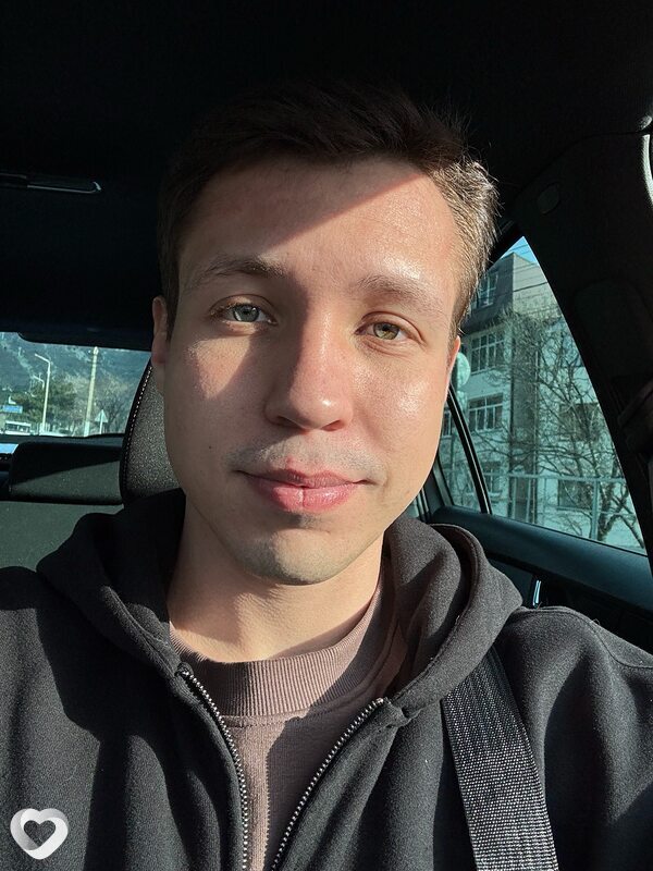 Анатолий, 26, Геленджике — анкета №3945083