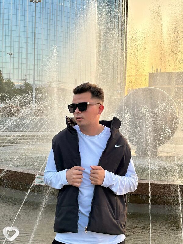 Дмитрий, 25, Златоусте — анкета №3945519