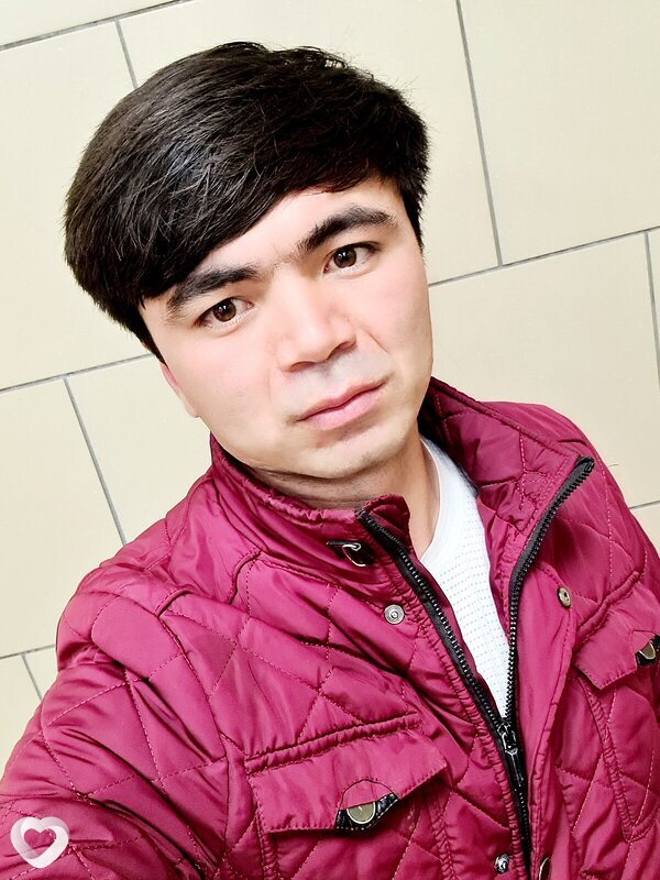 Толик, 29, Москве — анкета №3945272