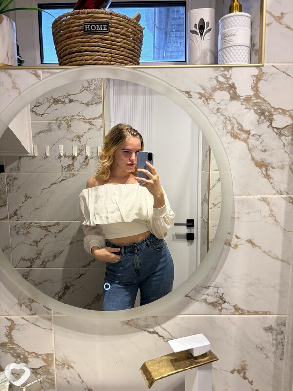 Яна, 21, Сочи — анкета №3945437