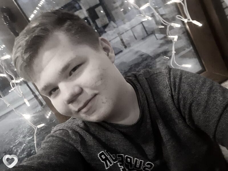 Андрей, 22, Южно-Сахалинске — анкета №3946007