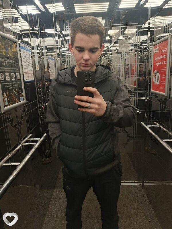 Сергей, 18, Серпухове — анкета №3945914