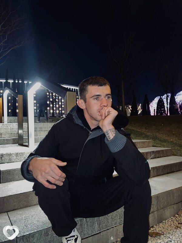 Денис, 24, Темрюке — анкета №3946537