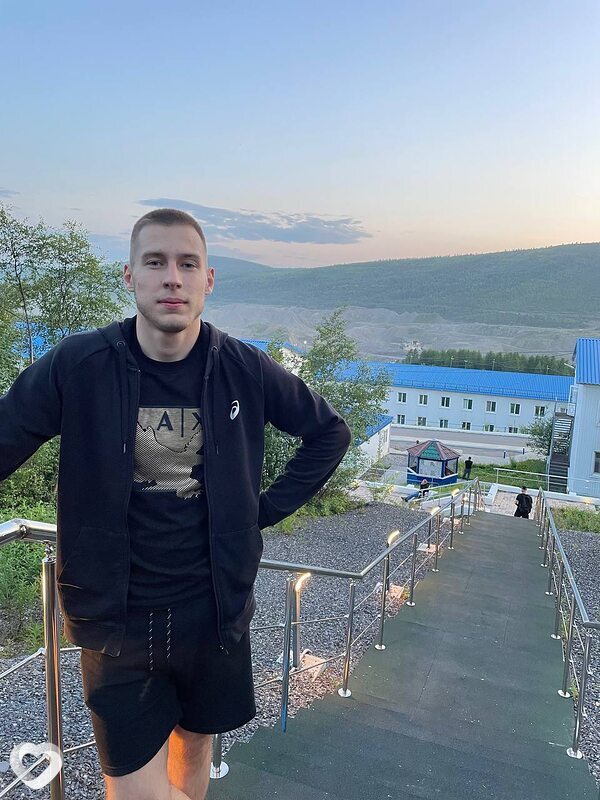 Даниил, 20, Братске — анкета №3947408
