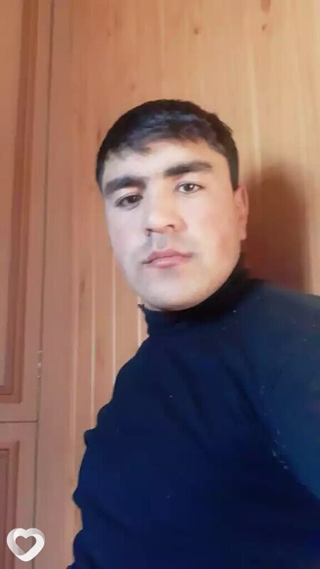 Рустам, 31, Якутске — анкета №3947385