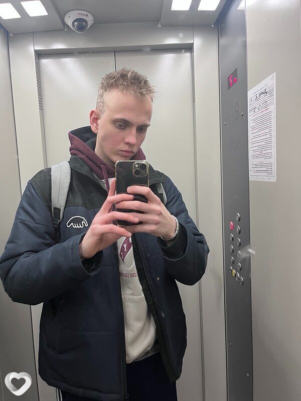 Андрей, 22, Красноярске — анкета №3947621