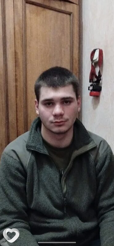 Николай, 26, Красном Луче — анкета №3948011