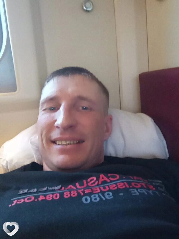 Евгений, 39, Торезе — анкета №3948810