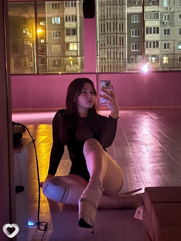 Вика, 20, Липецке — анкета №3949206