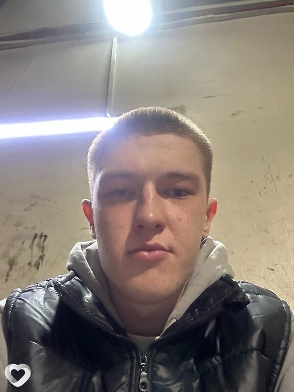 Александр, 19, Оренбурге — анкета №3949293