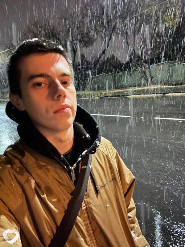 Женя, 21, Иркутске — анкета №3949428