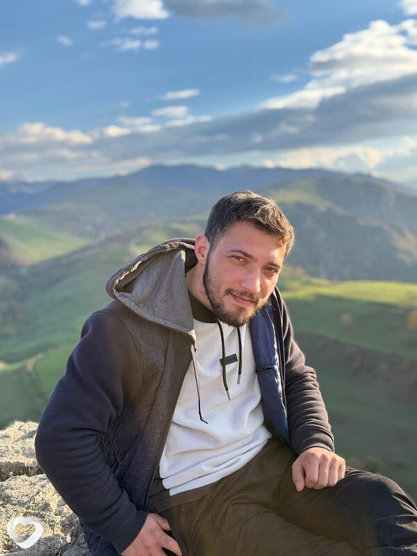 Samir, 27, Батуми — анкета №3950536