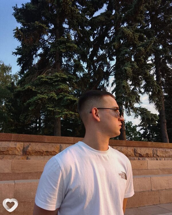 Санёк, 23, Челябинске — анкета №3950545