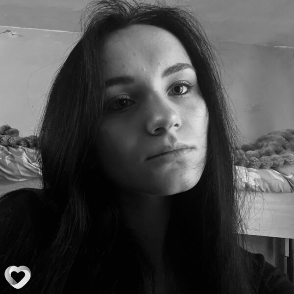 Вікторія, 18, Киеве — анкета №3950519